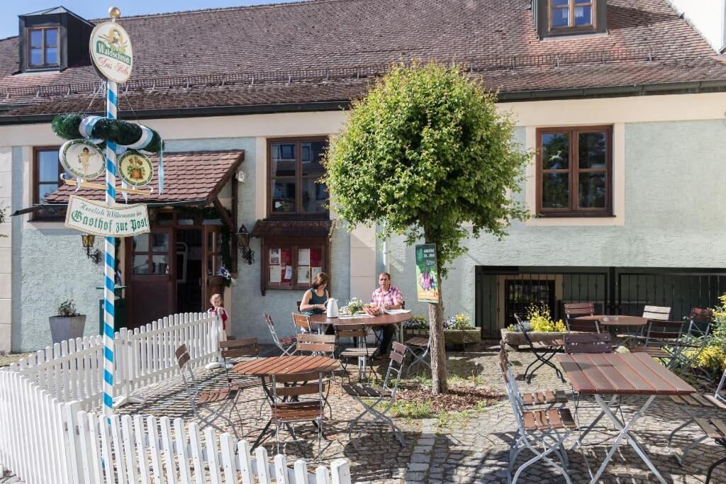 Brauereigasthof Zur Post Eschlkam Bagian luar foto